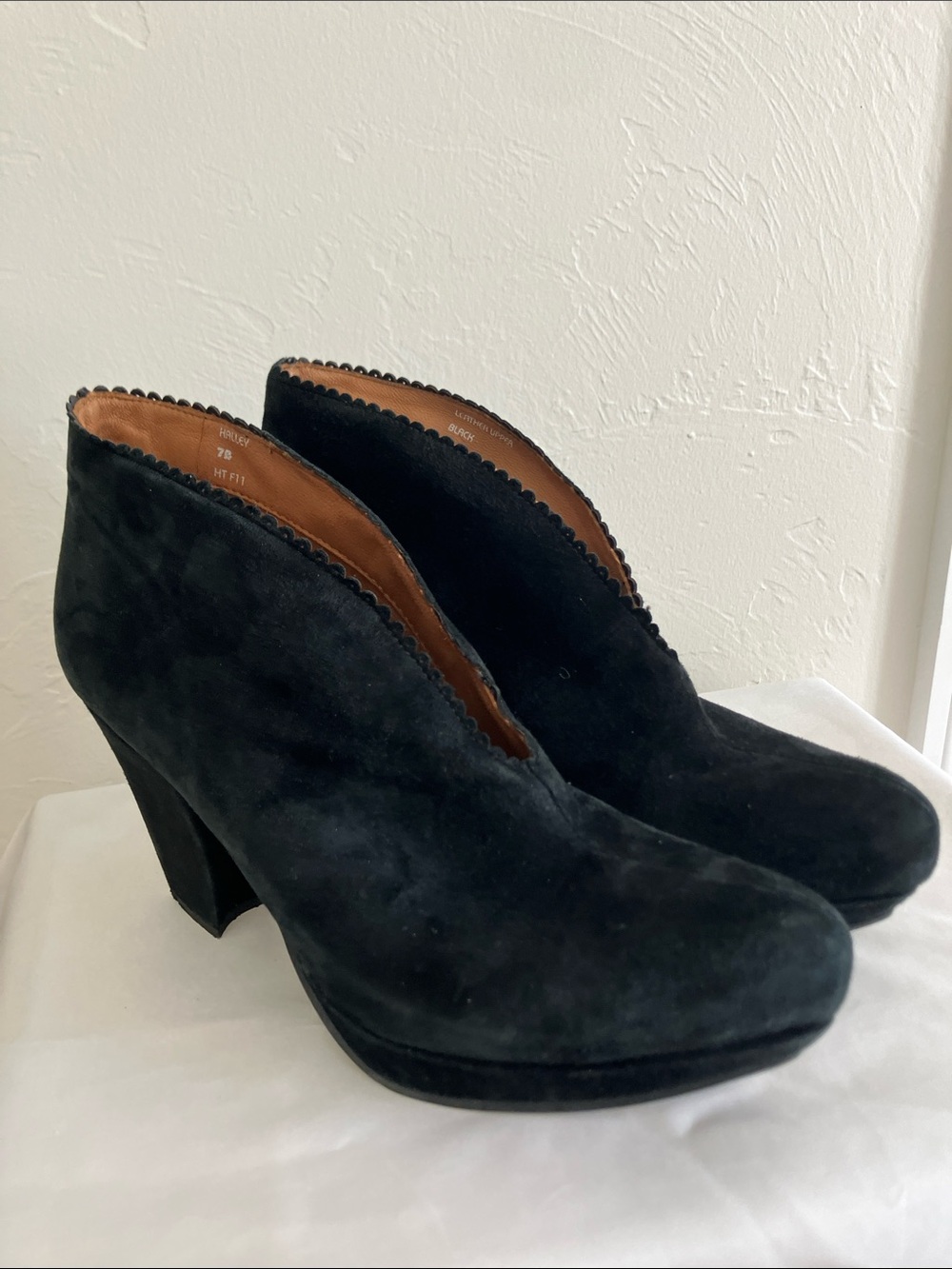 Earthies Black Suede Heeled Ankle Booties